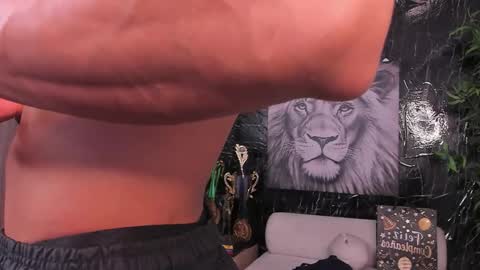 Adan Sin online show from December 2, 9:21 pm