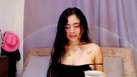  Adara Johnson  online show from October 20, 11:43 am