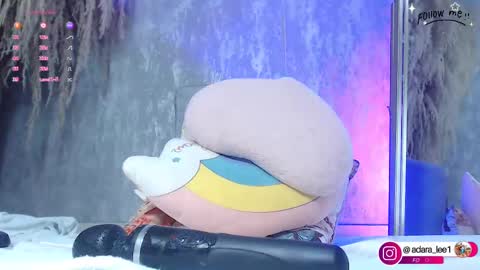 Snapshot of adara_lee chatting on October 27, 12:36 am sofi online show from October 27, 12:36 am