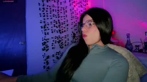 Adara online show from February 18, 12:48 am
