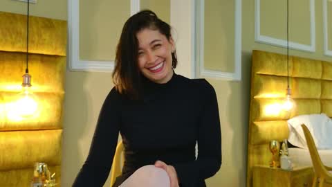 Snapshot of adarussell chatting on March 8, 4:11 pm Adda online show from March 8, 4:11 pm