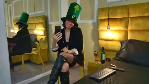 Snapshot of adarussell chatting on March 17, 4:21 pm Adda online show from March 17, 4:21 pm