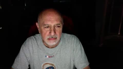 Snapshot of add_me_2 chatting on November 19, 6:57 am add_me_2 online show from November 19, 6:57 am