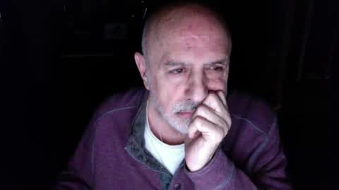 Snapshot of add_me_2 chatting on January 14, 5:35 am add_me_2 online show from January 14, 5:35 am