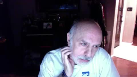 Snapshot of add_me_2 chatting on February 27, 6:35 am add_me_2 online show from February 27, 6:35 am