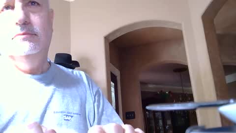 Snapshot of add_me_2 chatting on March 23, 3:05 pm add_me_2 online show from March 23, 3:05 pm