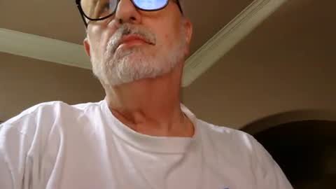 add_me_2 online show from May 7, 1:16 pm