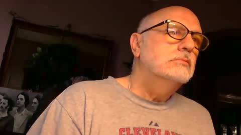 add_me_2 online show from May 19, 1:39 pm