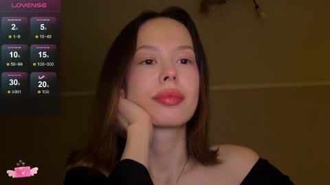 Adele online show from April 6, 10:11 pm