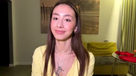 Stella online show from February 12, 7:20 pm