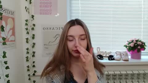 Adele online show from February 14, 11:10 am