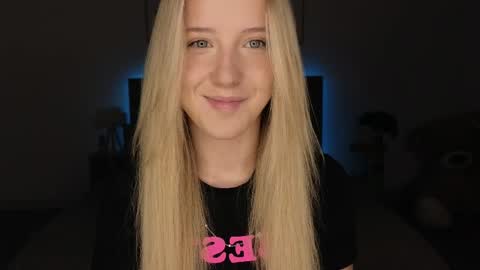 Adele online show from April 3, 9:13 pm