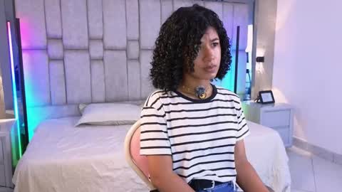 Andrea online show from May 9, 12:21 pm