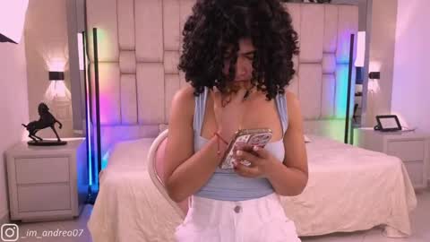 Andrea online show from May 13, 12:13 pm