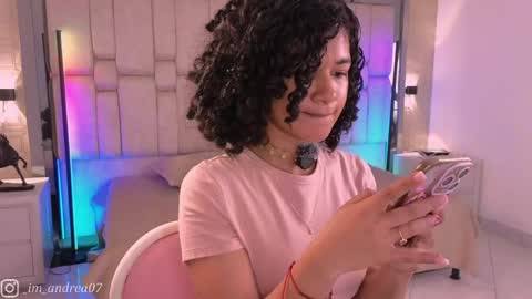 Andrea online show from May 18, 12:00 pm