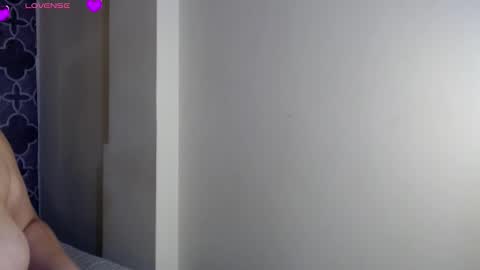 adele cruzz online show from December 22, 12:29 am