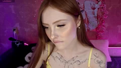 Snapshot of adele_kawaii chatting on September 26, 4:16 am Adele online show from September 26, 4:16 am