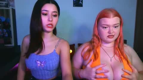 adele_kiara online show from October 22, 1:28 am
