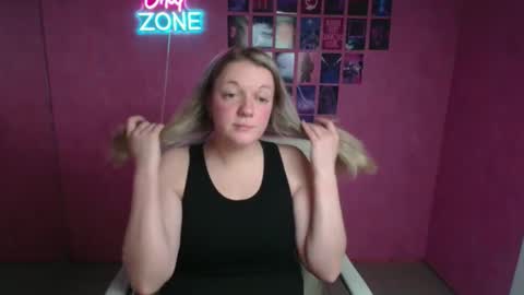 Adele online show from November 26, 7:15 pm