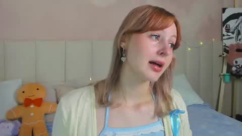 adele_silvyy online show from July 1, 2:02 am