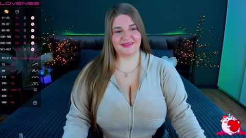 Snapshot of adele_sugar chatting on February 5, 2:38 am Your Adele online show from February 5, 2:38 am