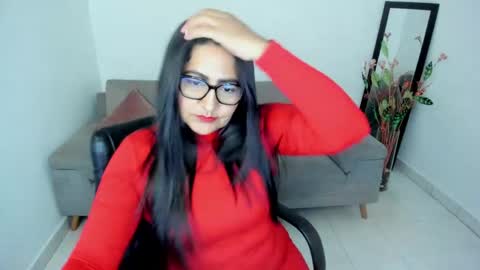 Snapshot of adele_sweett chatting on March 6, 11:17 am Carolina online show from March 6, 11:17 am