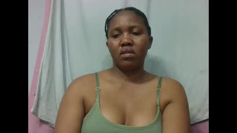 adelealy online show from November 6, 7:09 am