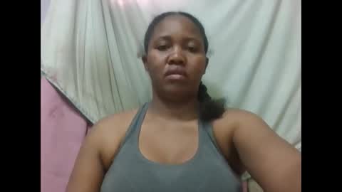 Snapshot of adelealy chatting on March 7, 3:47 am adelealy online show from March 7, 3:47 am