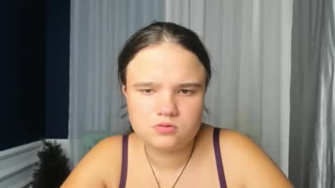 Snapshot of adelecruzz chatting on September 11, 12:05 pm adelecruzz online show from September 11, 12:05 pm