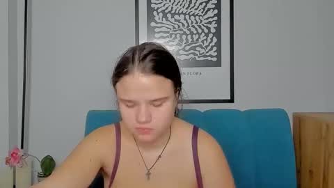 adelecruzz online show from January 11, 10:09 am