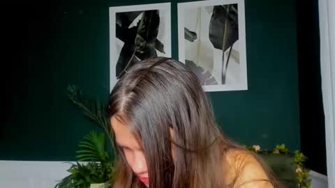 adelecruzz online show from May 3, 12:11 pm