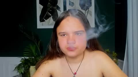 adelecruzz online show from May 12, 12:02 pm