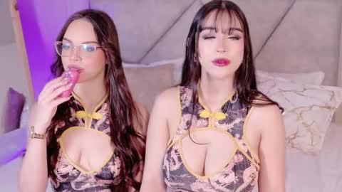 Snapshot of adeleebrooke chatting on March 20, 9:41 pm Adeele Brooke online show from March 20, 9:41 pm