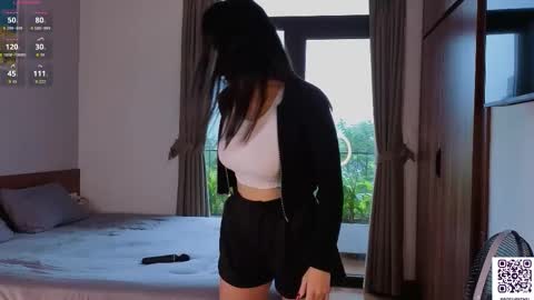 Snapshot of adelia_ntmu chatting on October 26, 1:22 am Adelia online show from October 26, 1:22 am