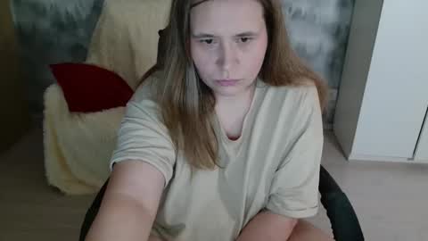 adelinalawson online show from March 29, 11:43 am