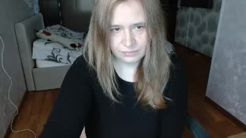 adelinalawson online show from May 10, 9:14 am