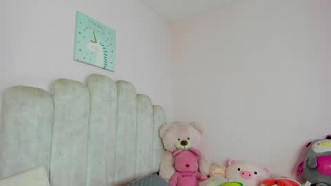 dahia  online show from May 12, 10:29 pm