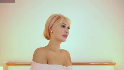 Ade online show from November 18, 2:50 am