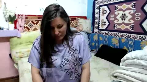 adelinemilf online show from May 20, 5:35 am