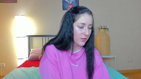 Snapshot of adell_berry chatting on December 12, 9:30 am Adel online show from December 12, 9:30 am