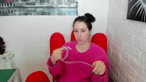 Snapshot of adell_berry chatting on January 12, 1:53 am Adel online show from January 12, 1:53 am