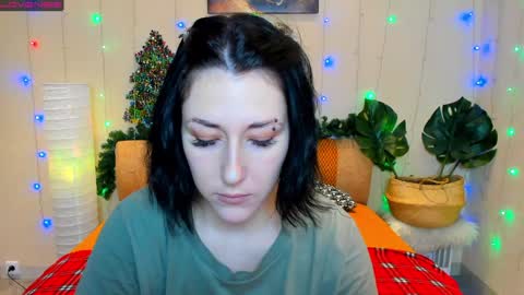 Snapshot of adell_berry chatting on January 18, 2:03 am Adel online show from January 18, 2:03 am