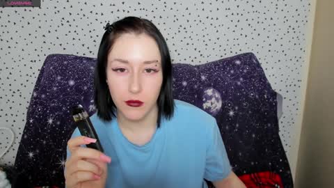 Snapshot of adell_berry chatting on February 6, 5:46 am Adel online show from February 6, 5:46 am