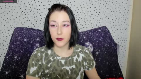 Snapshot of adell_berry chatting on February 7, 2:40 am Adel online show from February 7, 2:40 am