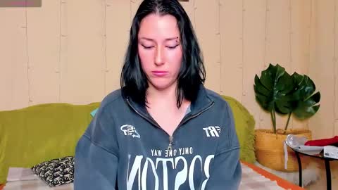 Snapshot of adell_berry chatting on September 27, 5:18 pm Adel online show from September 27, 5:18 pm