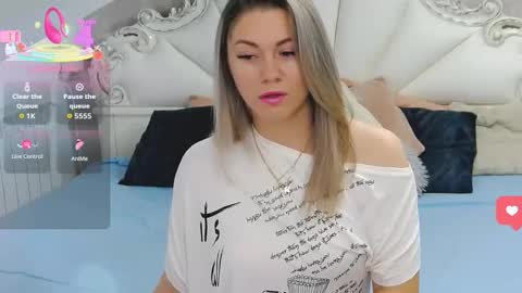 AdelleDeep1 online show from November 30, 9:35 am