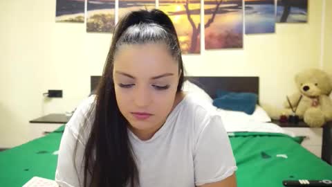 Adellineee online show from October 10, 10:42 pm