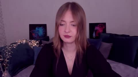 Adel online show from March 4, 4:52 pm