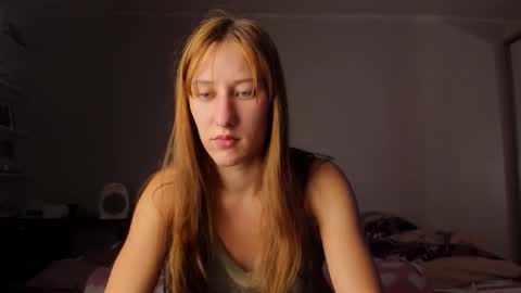 Snapshot of adellqueen chatting on February 18, 10:50 pm Adell online show from February 18, 10:50 pm