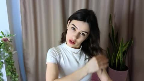 Adellyy online show from March 18, 10:29 am